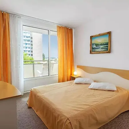 Aquapark Balada 3* סאטורן