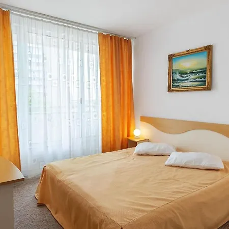 מלון Aquapark Balada סאטורן