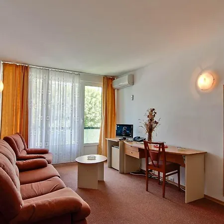 מלון Aquapark Balada 3*